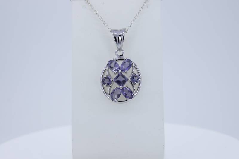 Design Pur 3, 9 Carat Iolith Anhanger 925 Silber Collier Kette Edel Wassersaphir von Schmucktime