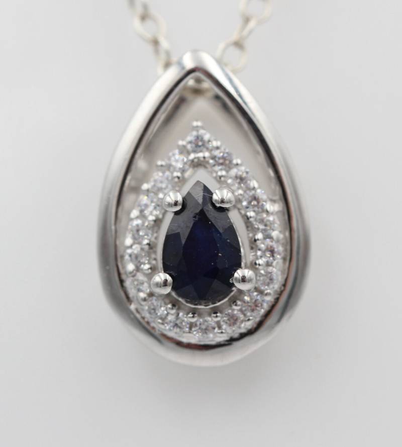 Edler 0, 51 Carat Saphir Anhänger 925 Silber Collier Kette Blauer von Schmucktime