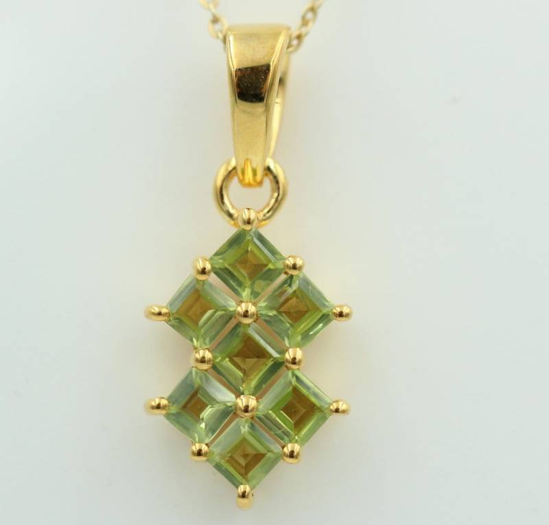 Edler 2, 1 Carat Peridot Olivin Anhänger 925 Silber Vergoldet Coliier Ketten von Schmucktime