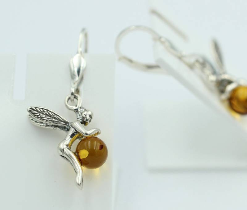 Feen Ohrhänger Bernstein 925 Silber Fee Mit Bernseteinball Plastisch von Schmucktime