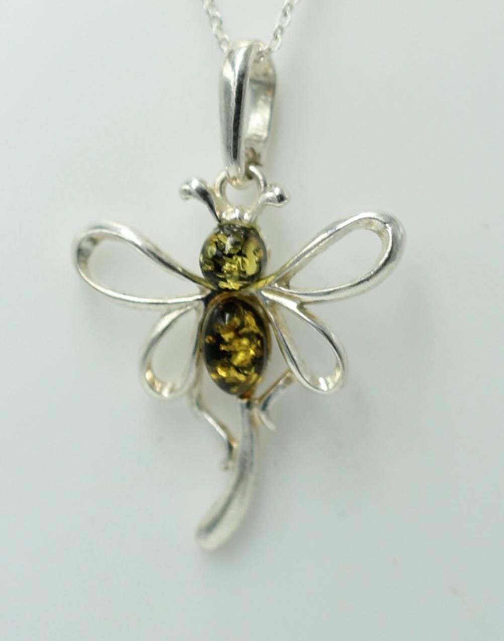 Kleiner Schmetterlingsanhänger Bernstein 925 Silber Schmetterling Anhänger Kleiner Schmetterlingsanhänger Bernstein 925 Silber Schmetterling Anhänger von Schmucktime