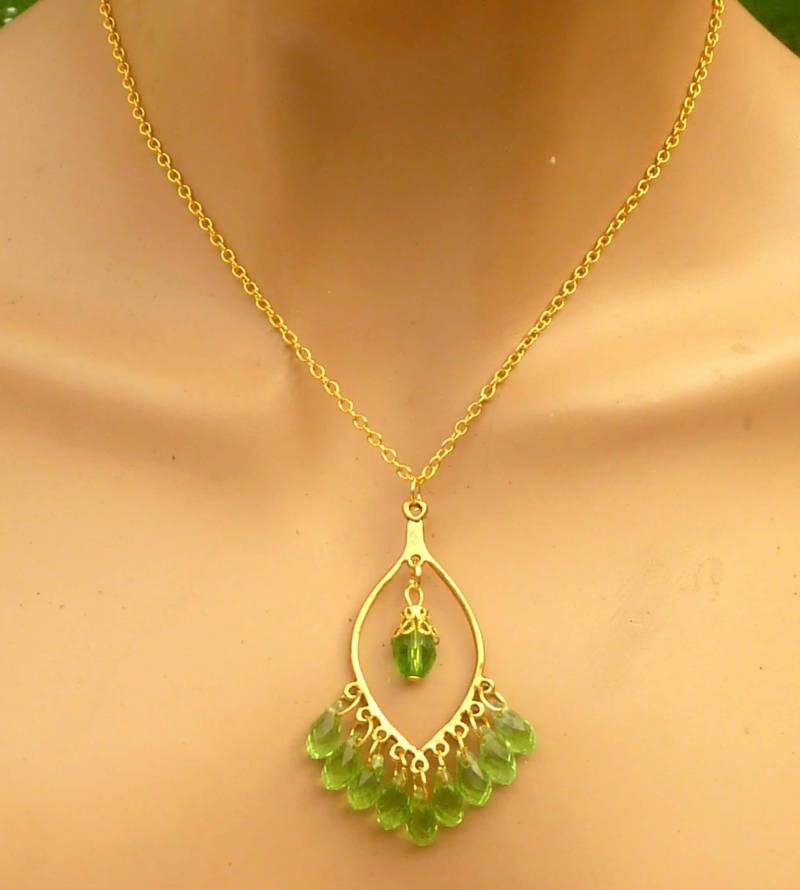 Edle Halskette Im Boho Stil Goldfarben Mit Grünen Glasschliff Tropfenperlen Party Schmuck Festliche Geschenkidee Beste Freundin Mutter von Schmucktruhe