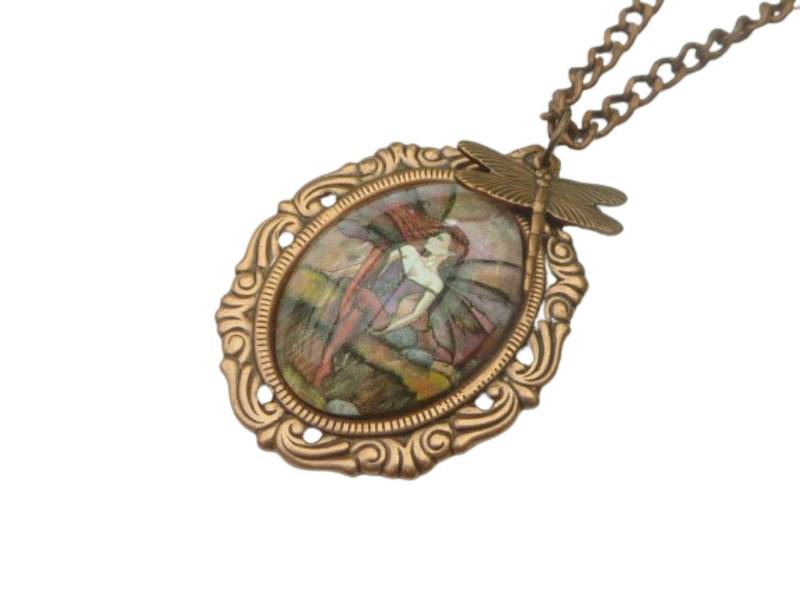 Edle Unikat Halskette Aus Antikem Kupfer Mit Elfe Motiv Und Libelle, Geschenkidee Beste Freundin, Herbst Accessoire von Schmucktruhe