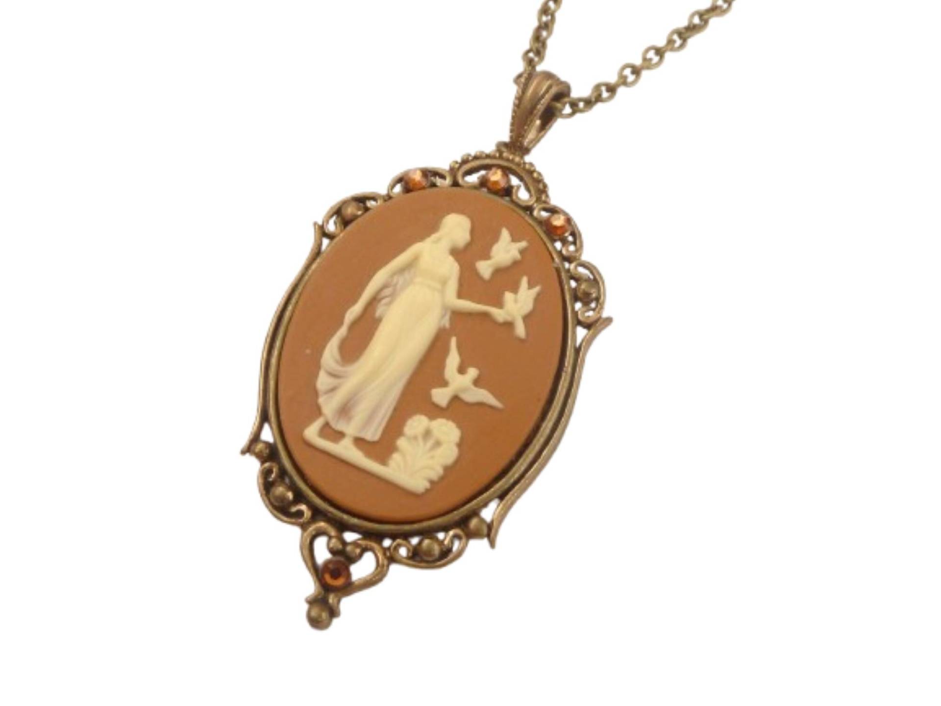 Große Kamee Halskette Mit Mädchen Und Tauben Braun Antikgoldfarben Unikat Schmuck Geschenkidee Frau Freundin von Schmucktruhe