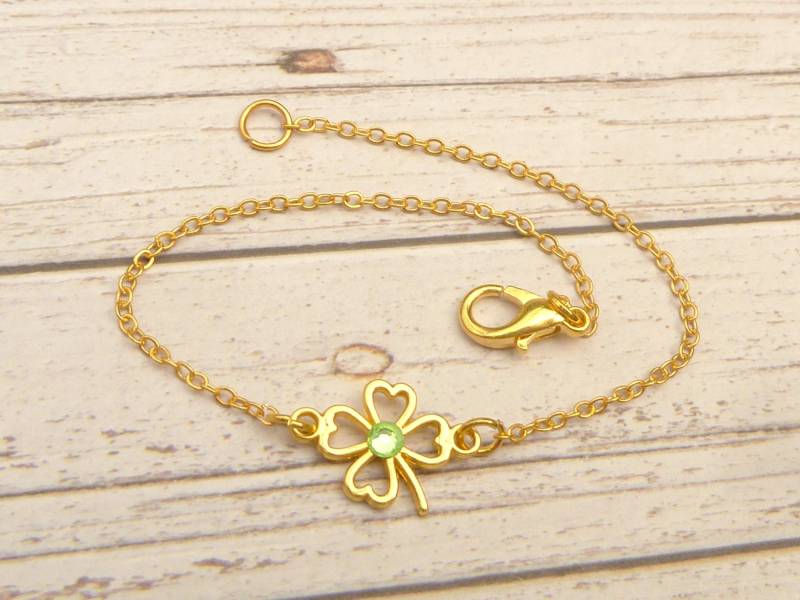 Zierliches Armband Mit Vierblättrigem Kleeblatt Goldfarben Glücksbringer Schmuck Irland Stil Geschenkidee Frau Freundin von Schmucktruhe