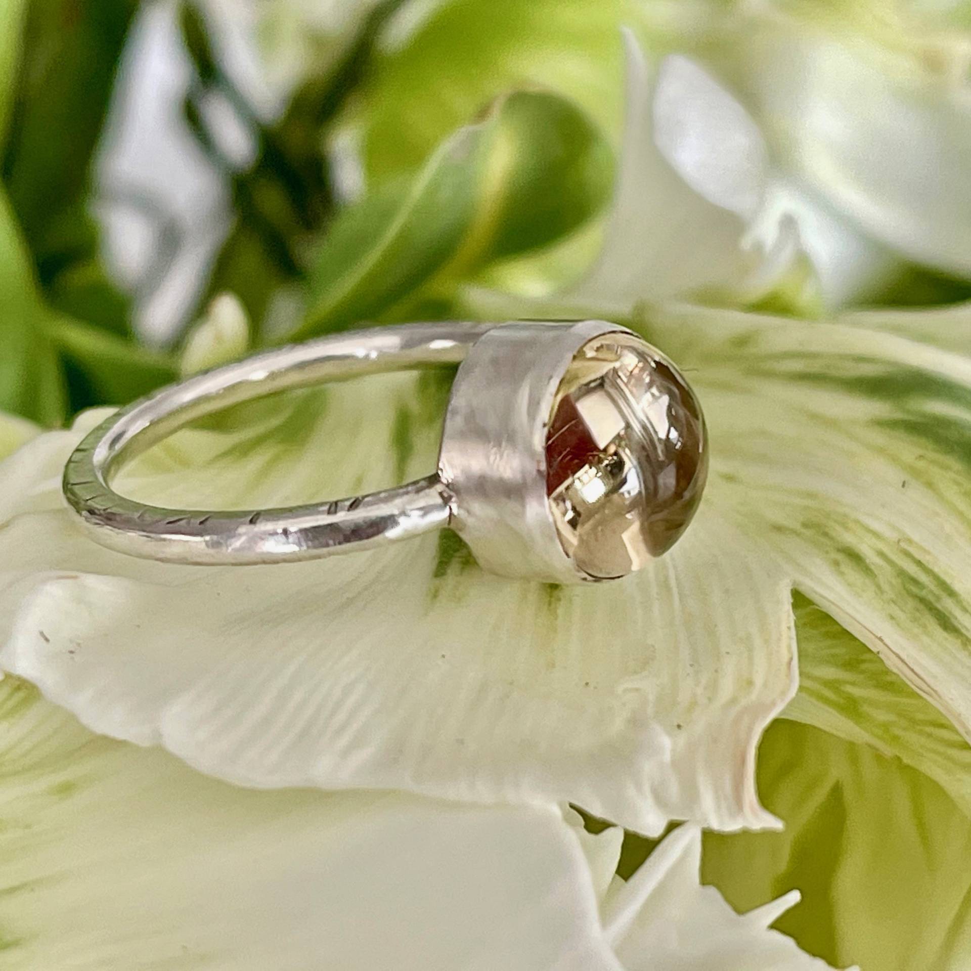 Farbenkuss Strahlender, Zarter Citrin-Ring Aus 925 Silber von SchmuckundSteine