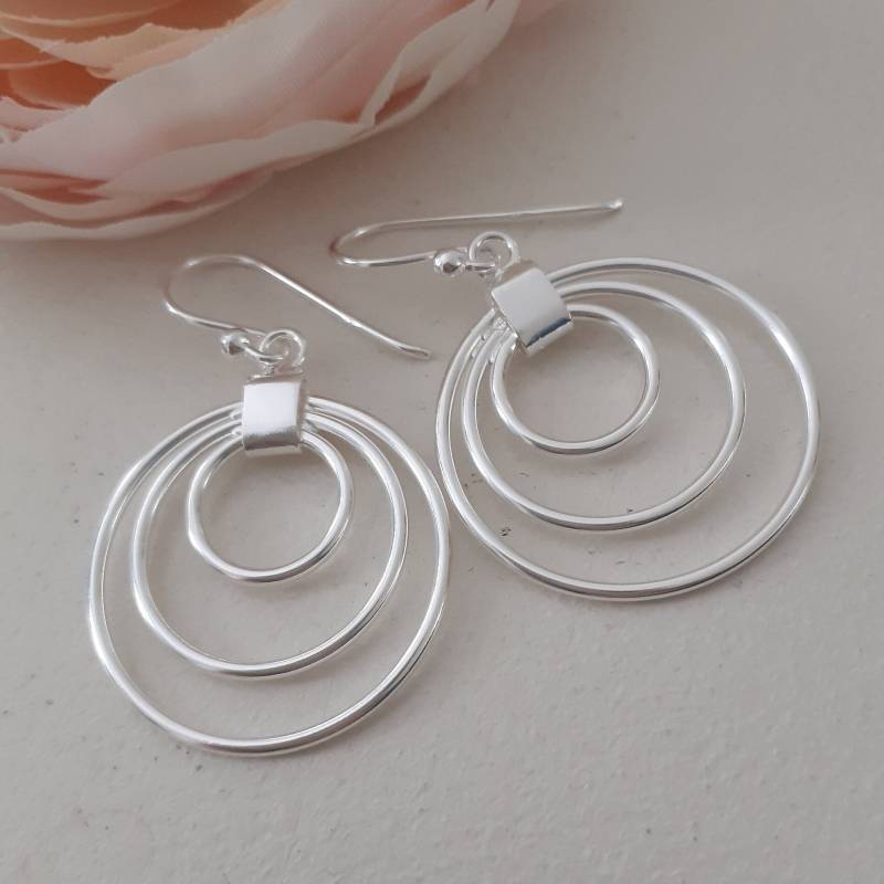 Moderne Hängeohrringe 925 Silber von Schmuckvomfeinsten