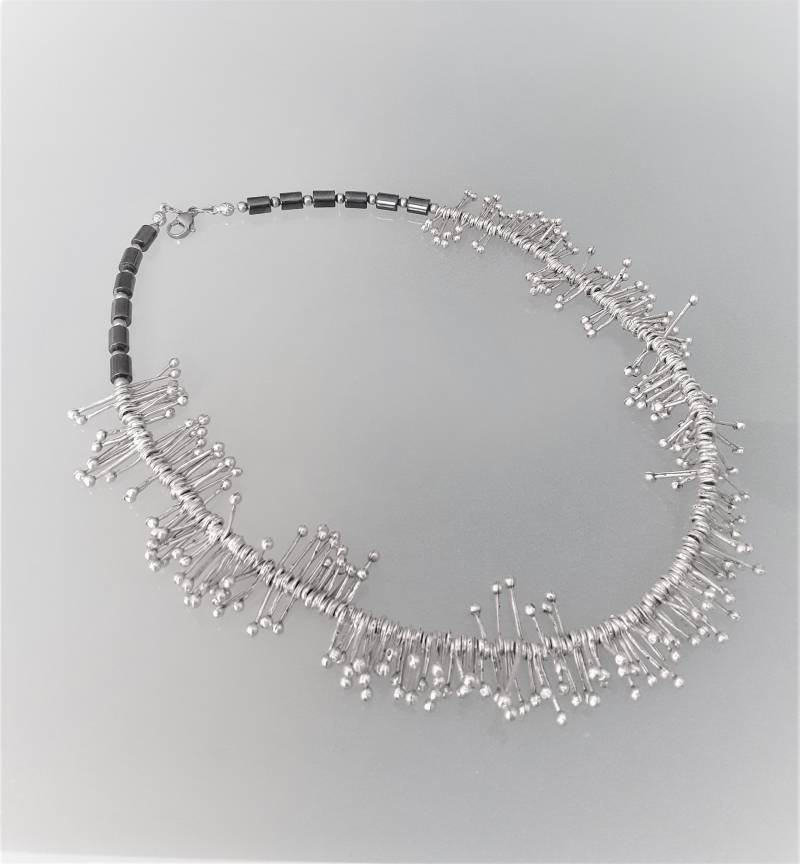 Moderne Kette Kurz Versilberte Legierung von Schmuckvomfeinsten