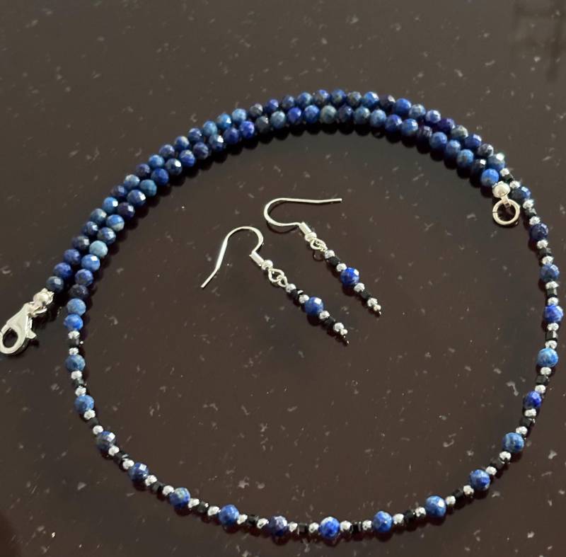Unikat Kette Ohrringe Lapis Lazuli Spinell 925 Silber Verschluss Unikat Kette Ohrringe Lapis Lazuli Spinell 925 Silber Verschluss von Schmuckvomfeinsten