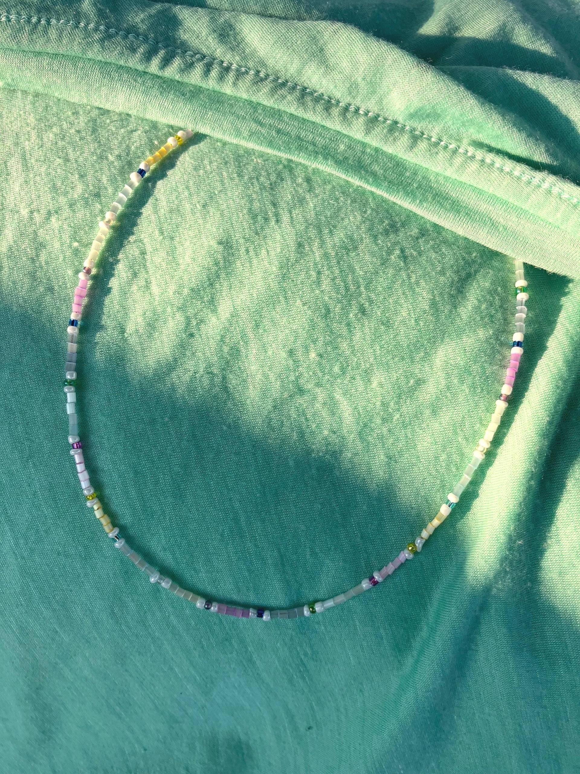 Individuelle Einzelstückhalskette Mit Katzenaugenglas - Und Edelstahlperlen Auf Edelstahldraht, Länge Anpassbar, Wunsch Anhänger Individuelle Einzelstückhalskette Mit Katzenaugenglas - Und Edelstahlperlen Auf Edelstahldraht, Länge Anpassbar, Wunsch Anhänger von Schmuckzauberin