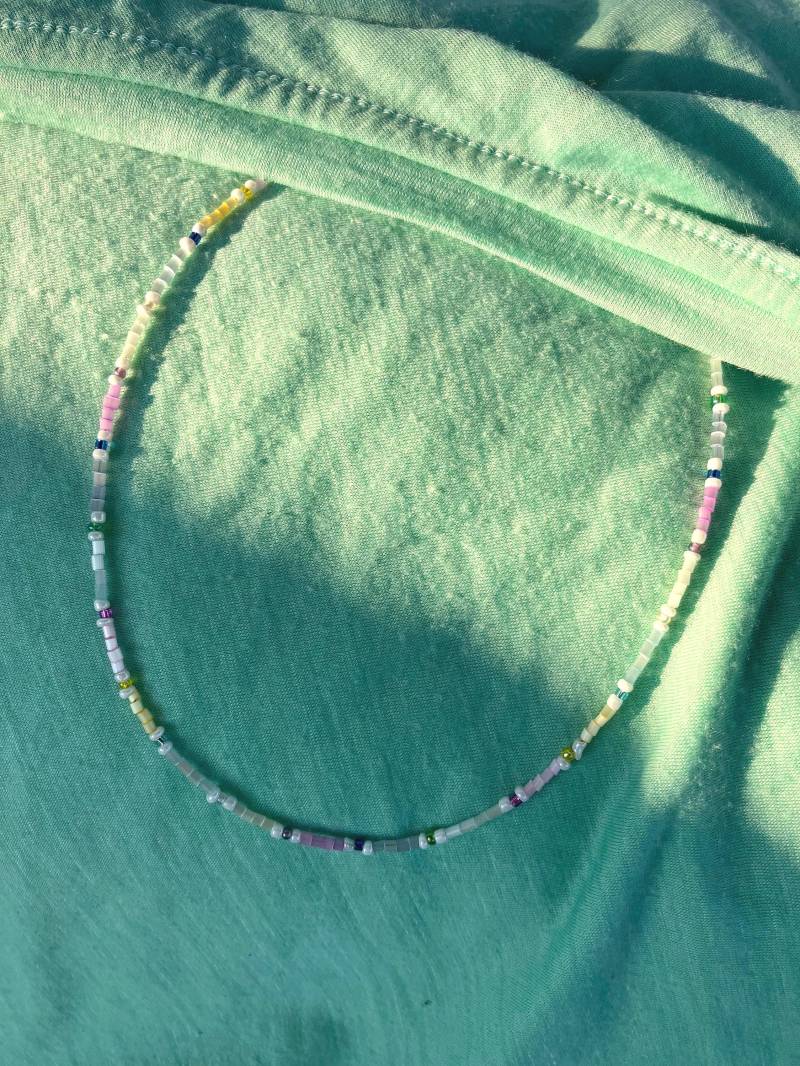 Individuelle Einzelstückhalskette Mit Katzenaugenglas - Und Edelstahlperlen Auf Edelstahldraht, Länge Anpassbar, Wunsch Anhänger Individuelle Einzelstückhalskette Mit Katzenaugenglas - Und Edelstahlperlen Auf Edelstahldraht, Länge Anpassbar, Wunsch Anhänger von Schmuckzauberin