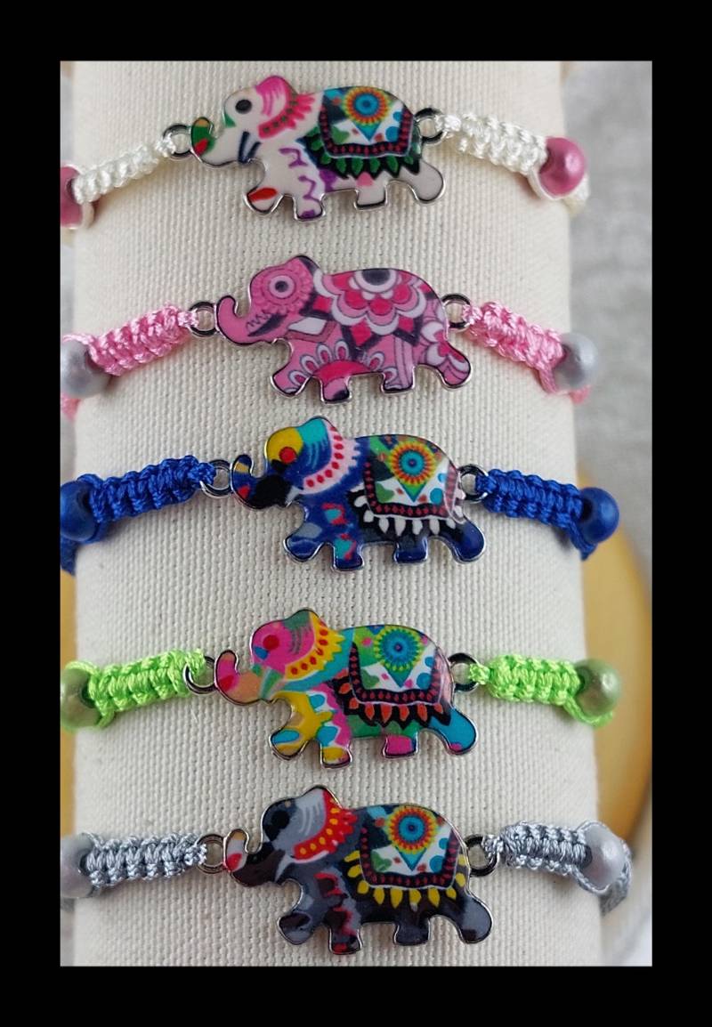 Makrameearmband Elefant Makrameearmband Elefant von SchmueckdichDesign