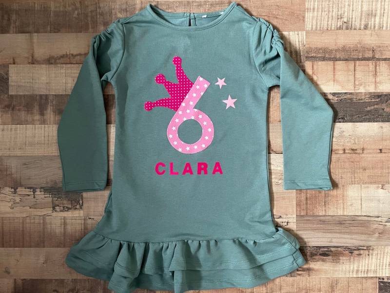 Kleid Mit Zahl Krone Name Sterne Geburtstagskleid 1 2 3 4 5 6 7 8 9 Geburtstag Mädchen Kleider Grün von Schmunzelstube
