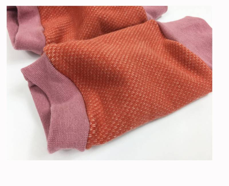 18 cm Länge, Kuschelige Stulpen Aus Baumwollsweat in Orange Mit Coolem Webmuster, Als Beinstulpen Oder Armstulpen von Schnattata