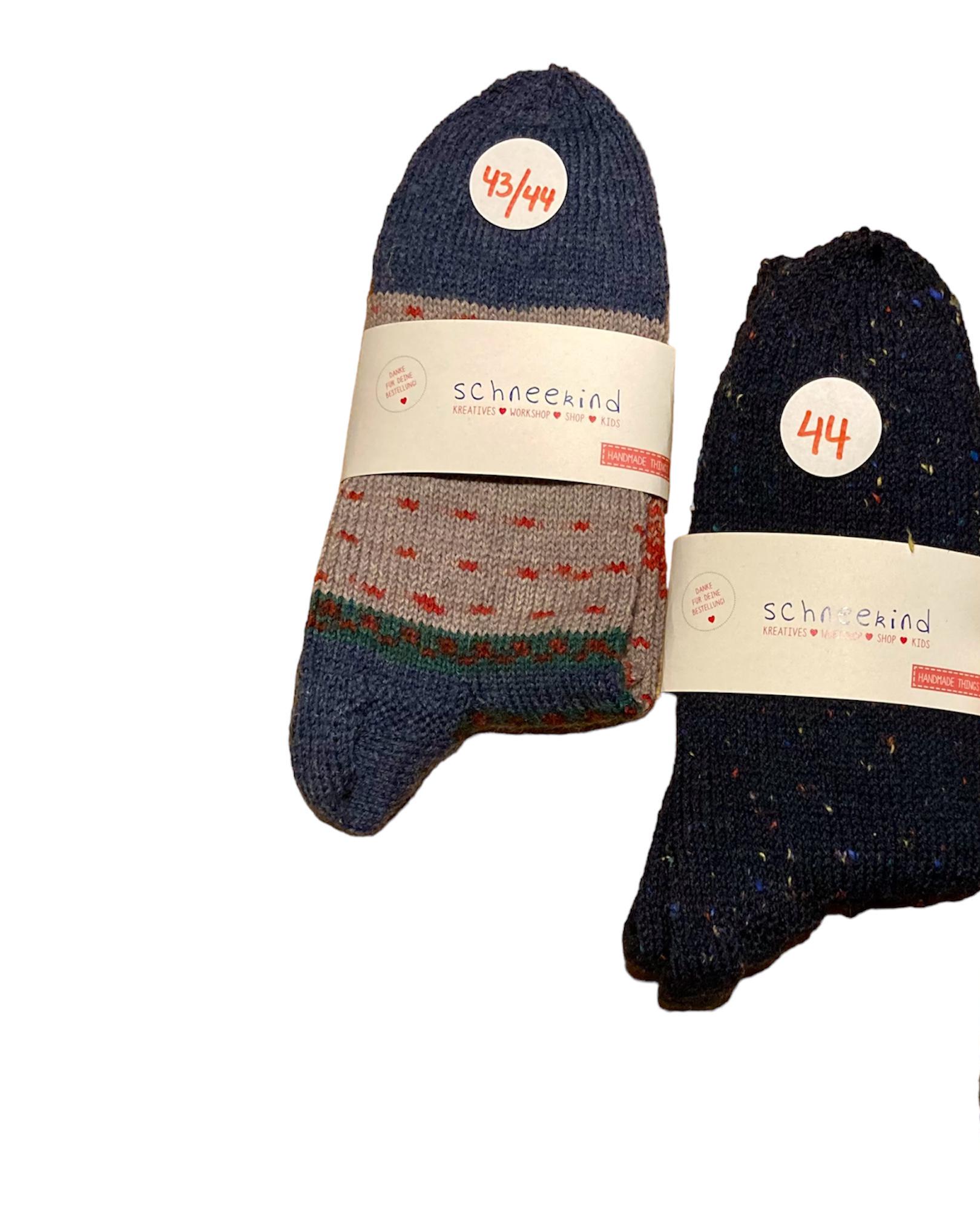 Wollsocken Herren, Handgestrickt, Lokal, Verschiedene Größen, Muster & Farben. Sockenmodell Wählen Über Personalisierung von SchneekindCreativ