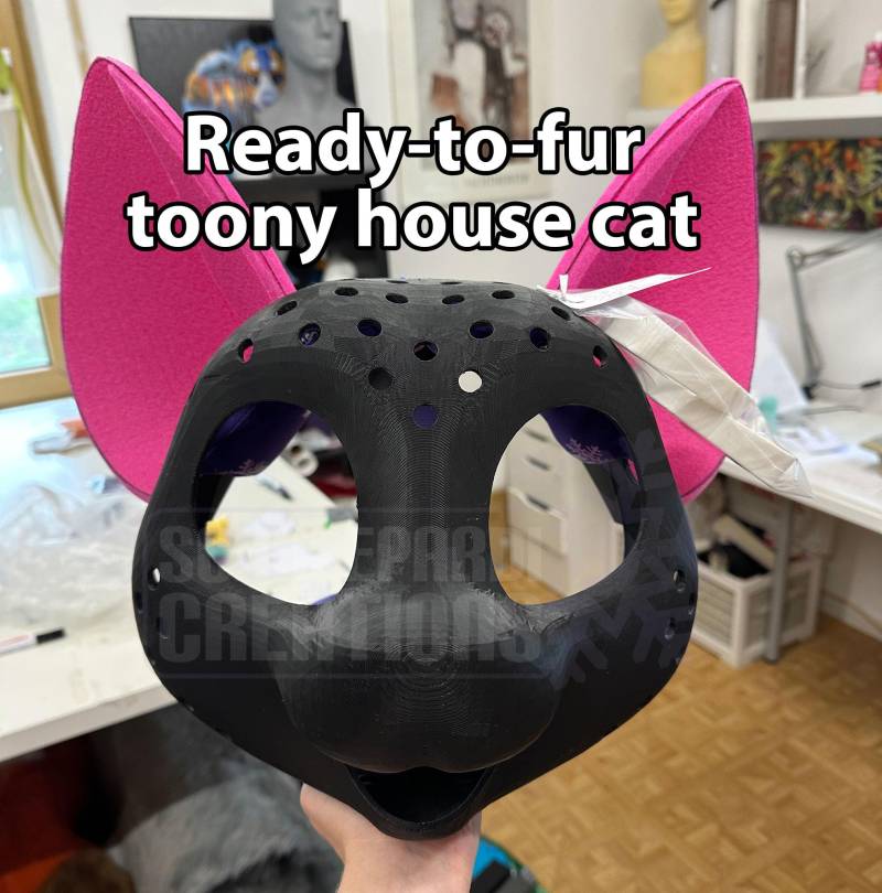 Ready-To-Fur Toony House Cat Fursuit Head Base Ready-To-Fur Toony House Cat Fursuit Head Base von SchneepardiCreations