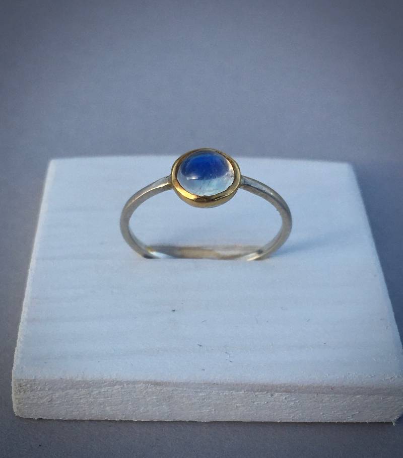 Mondstein Ring Mondstein Ring von SchneidersGold