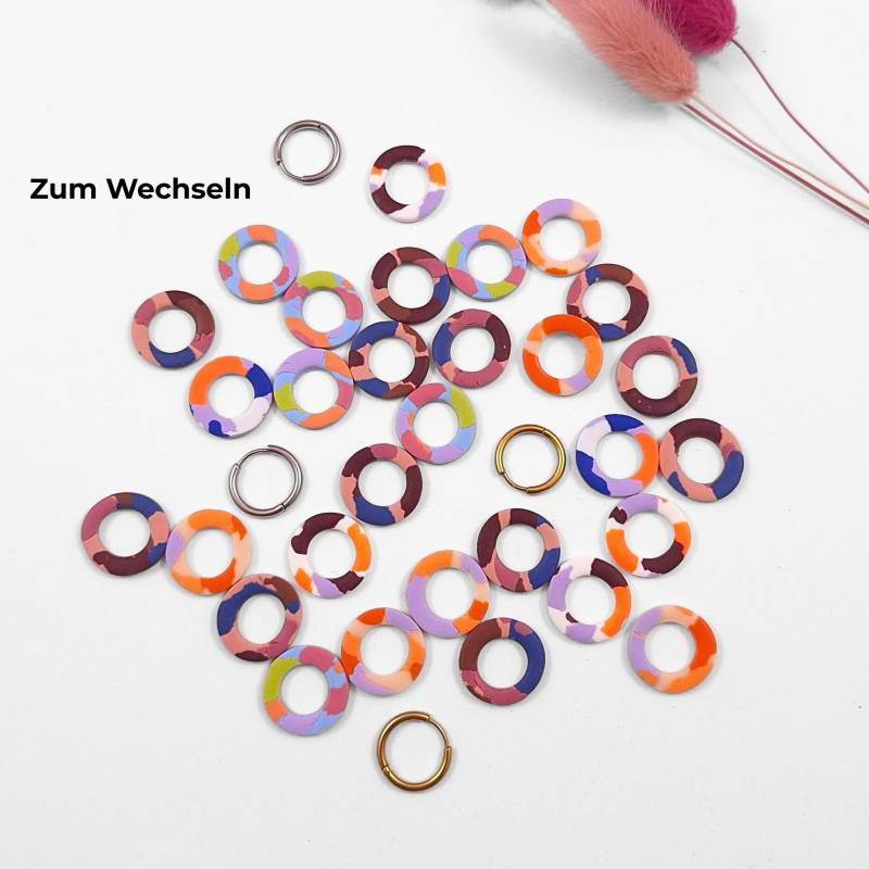 Ein Paar Handgemachte Kreis-Anhängern Zum Wechseln Für Creolen, Wechselanhänger Luna Creolen von SchnickSchnackSchoen