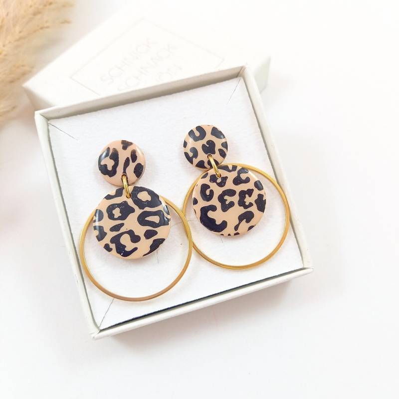 Leoprint Ohrringe. Leo Ohrhänger Kreise. Statement Ohrhänger. Große Leo-Muster Creolen Leoprint Ohrringe. Leo Ohrhänger Kreise. Statement Ohrhänger. Große Leo-Muster Creolen von SchnickSchnackSchoen