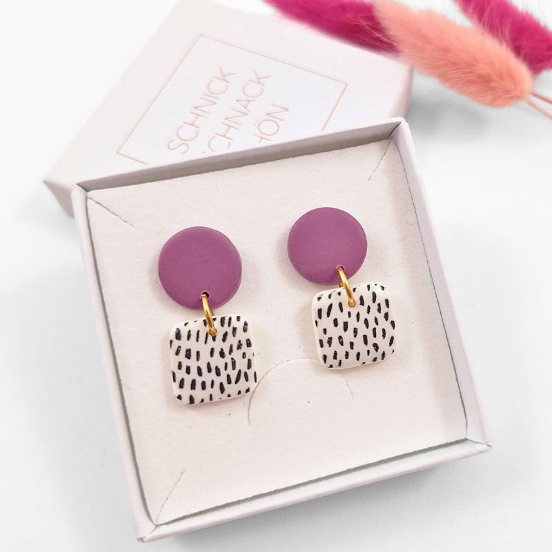 Ohrhänger "Mia" in Schwarz/Weiß. Gepunktete Ohrringe. Statement Ohrringe Gepunktet. Schwarz Weiße Schnick Schnack Schön von SchnickSchnackSchoen