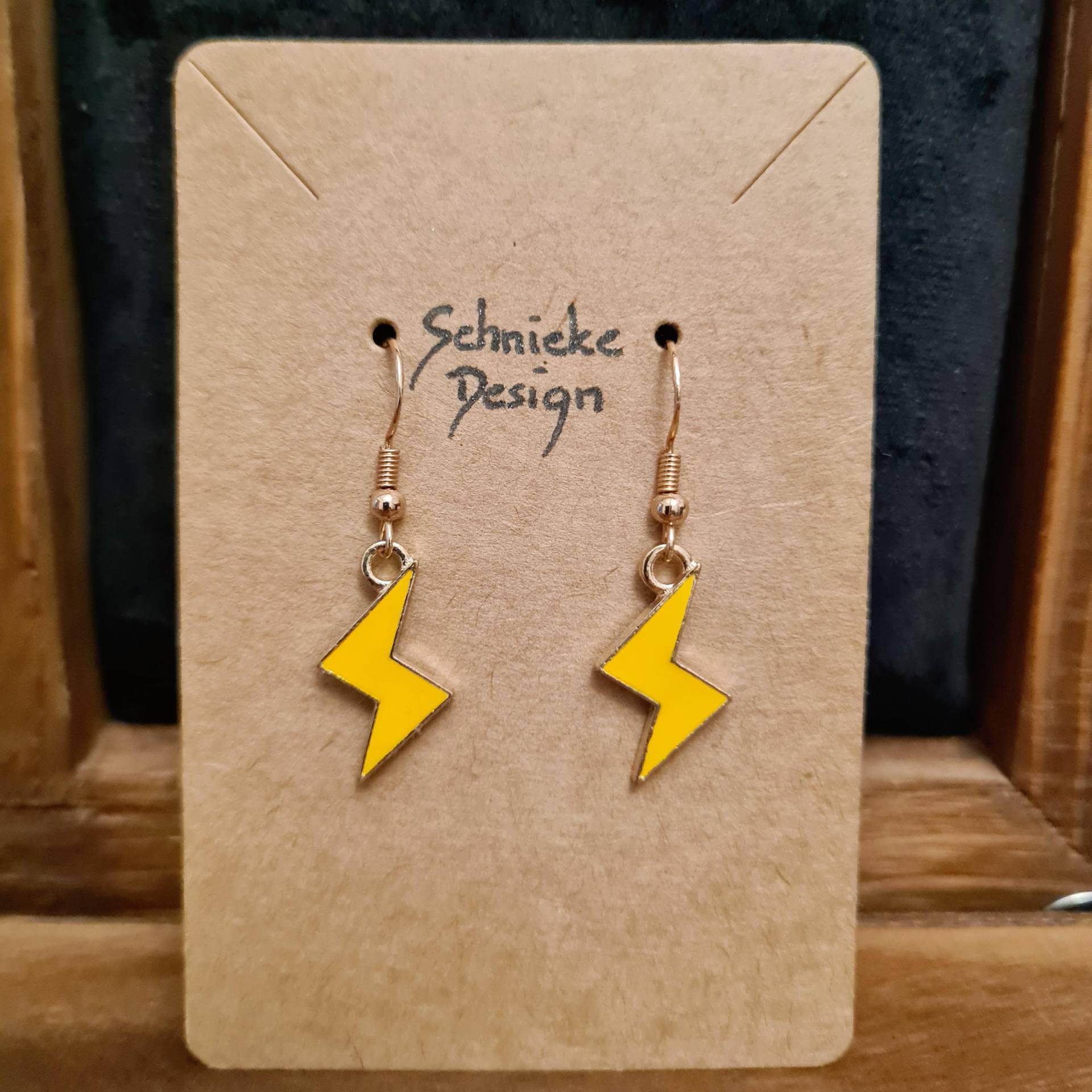 Ohrhänger Mit Blitzen Aus Emaille von SchniekeDesign