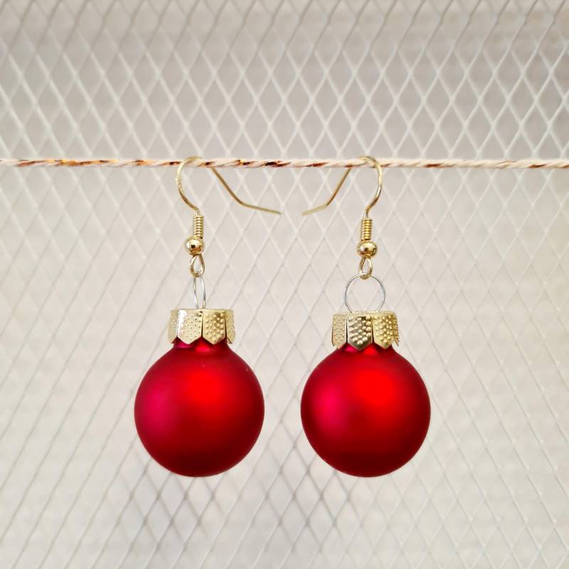 Weihnachtliche Ohrringe Mit Kugeln in Merry Red - Matt Oder Glänzend von SchniekeDesign