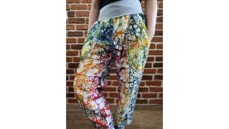 Schniesel Batik Pumphose Für Damen "Schniesel.superbunte Baumwollpumphose" Baumwolle Batikhose in Bunt Gr. 34 - 46 von Schniesel