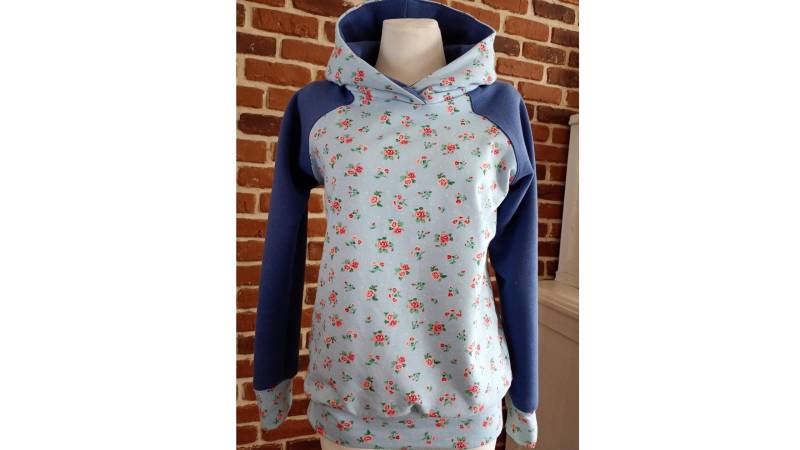 Schniesel Hoodie " Schniesel.blauer Rose Pulli Kapuzenpulli Für Damen Gr. 34 -46 Aus Sweat Mit Rosen von Schniesel