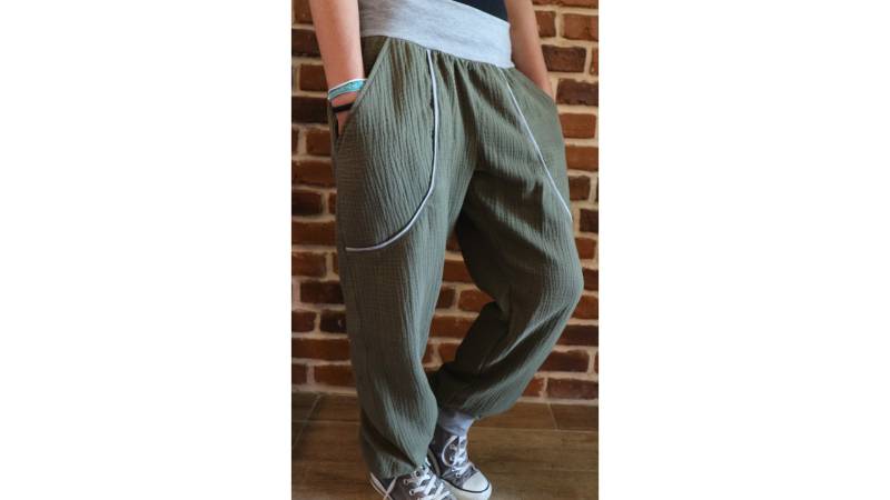 Schniesel Musselin Pumphose Für Damen " Oliva Musslinpumphose Musselinhose in Kahki Grün Gr. 34-46 von Schniesel