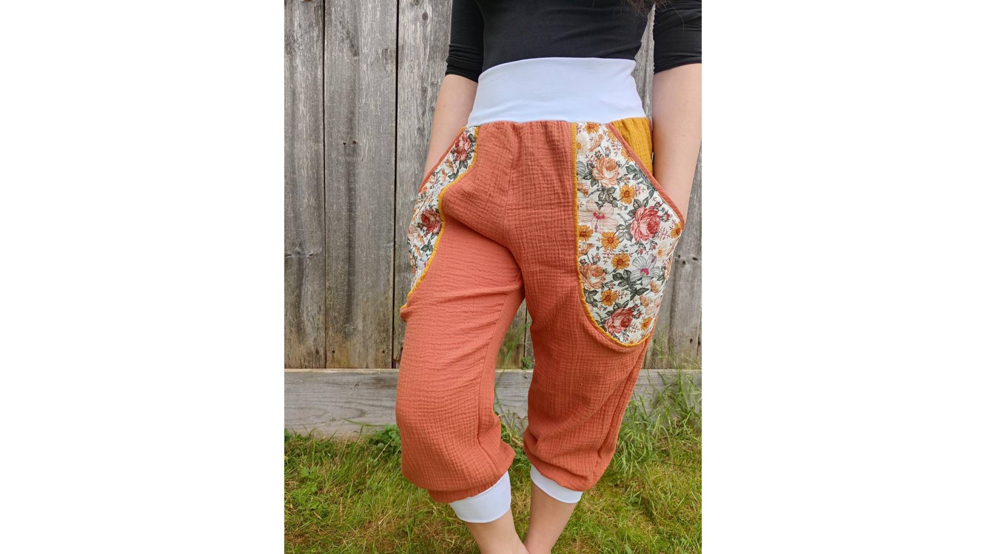 Schniesel Musselin Pumphose " Schniesel.rost Senfgelb Blumen Musselinpumphose Musselinhose in Orange Gr. 34-46 von Schniesel