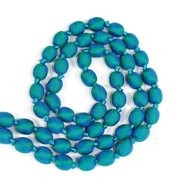 Schönes aus Indochina Seidenkette von Schönes aus Indochina