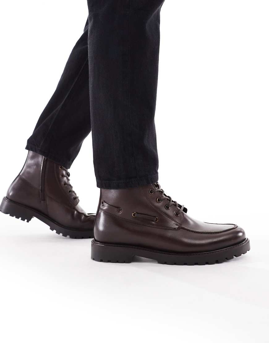 Schuh - Darcy - Schnürstiefel aus Leder in Vintage-Braun mit dicker Sohle-Brown von Schuh