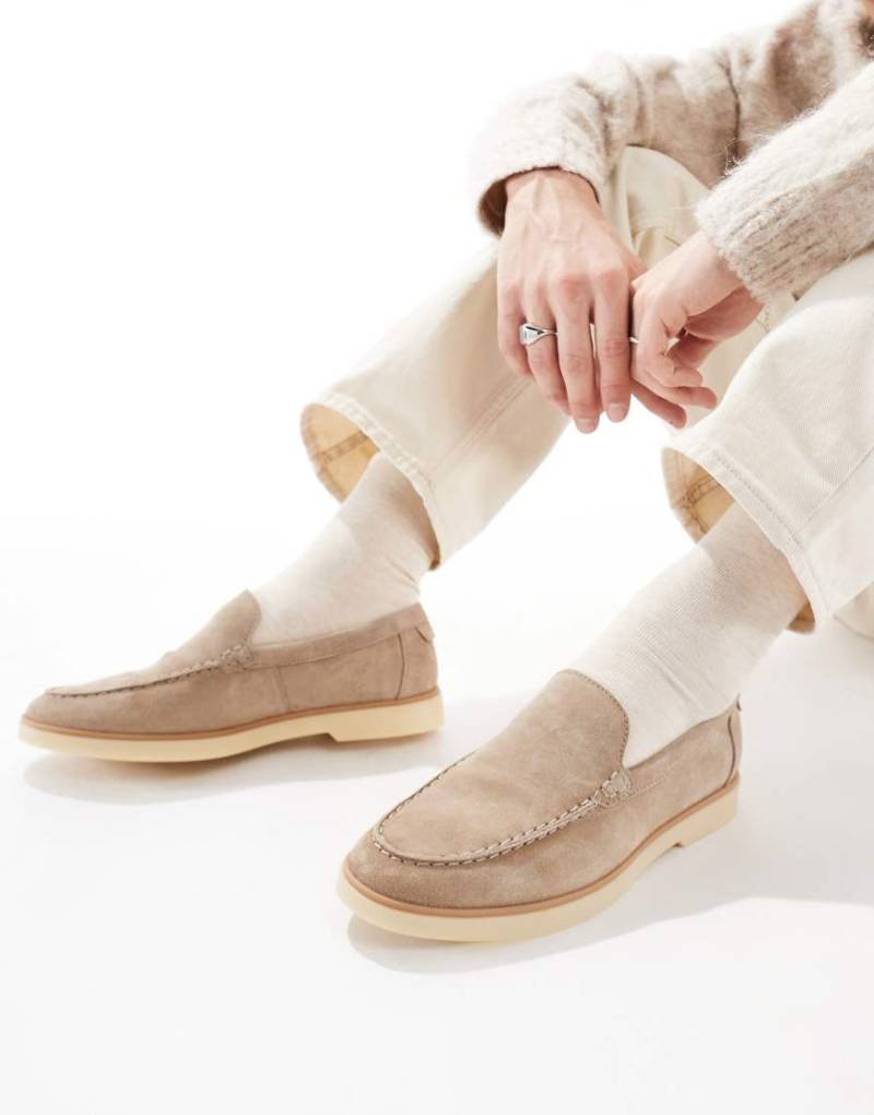 schuh - Riggs - Loafer aus Wildleder in Hellbraun-Neutral von Schuh