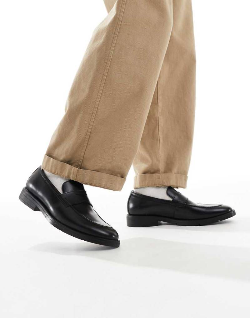 schuh - Rogan - Klassische Loafer in Schwarz von Schuh