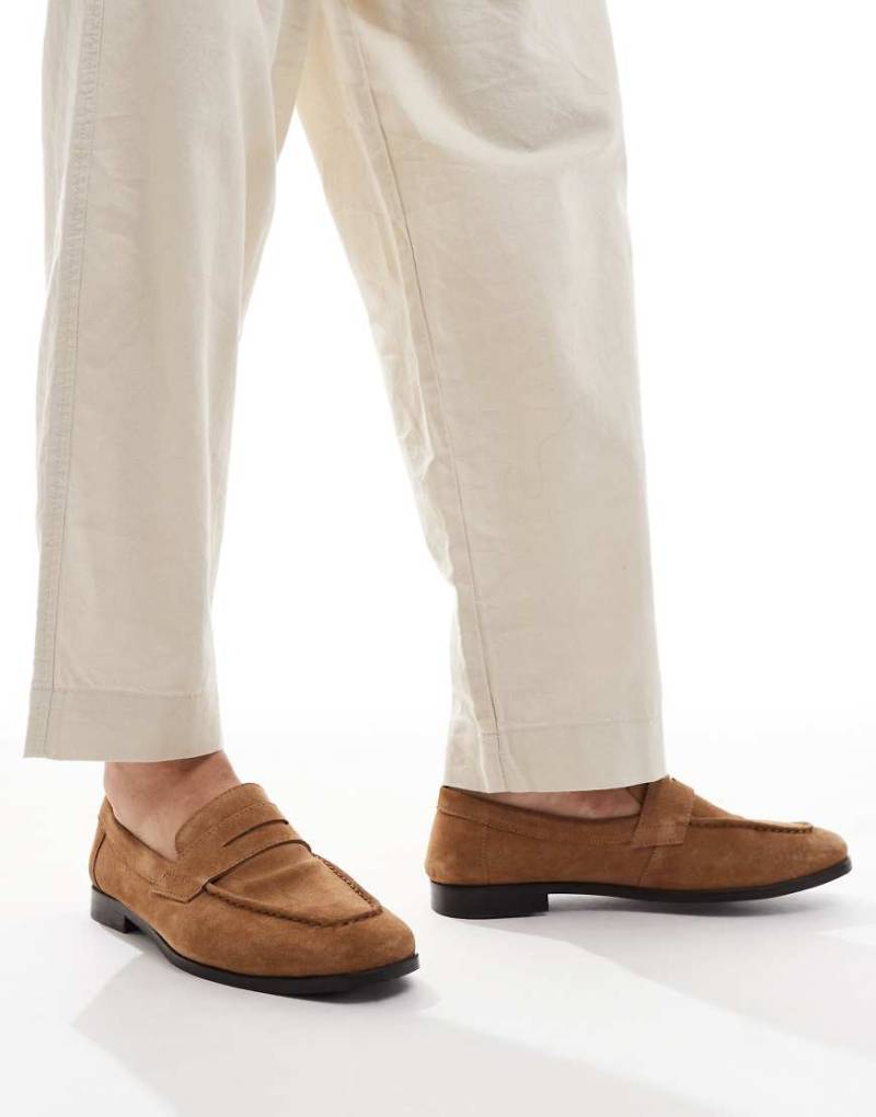 schuh - Rush - Loafer aus Wildleder in Hellbraun schuh - Rush - Loafer aus Wildleder in Hellbraun von Schuh