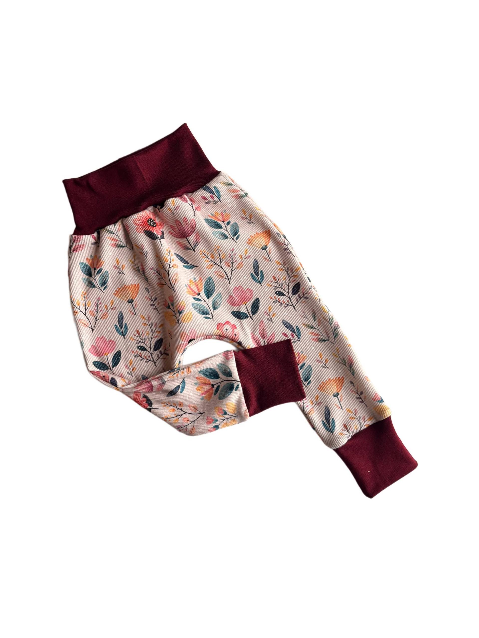 Pumphose Babyhose Hose Baby Kind/Blumen Gr. 44 - 110 von Schwabenkids