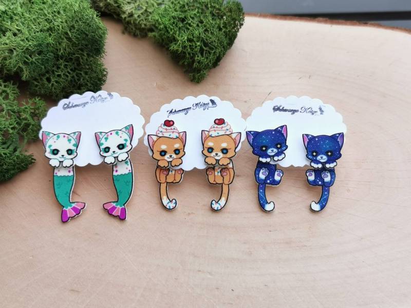 Meerjungfrau, Cupcake, Galaxy Comic Inspirierte Katzen Ohrstecker Meerjungfrau, Cupcake, Galaxy Comic Inspirierte Katzen Ohrstecker von SchwarzeKatzejewelry