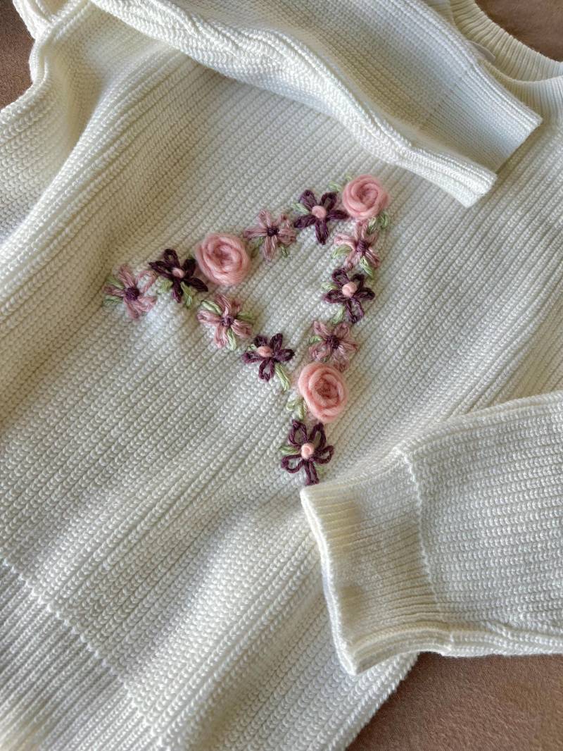 Handbestickter Strickpullover Für Kinder, Personalisiert, Z. B. Als Geschenk Mädchen von SchwesternSchaetze