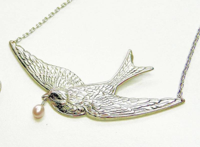 Vogel Mit Rosa Perle Halskette Vogel Mit Rosa Perle Halskette von ScienceKitty