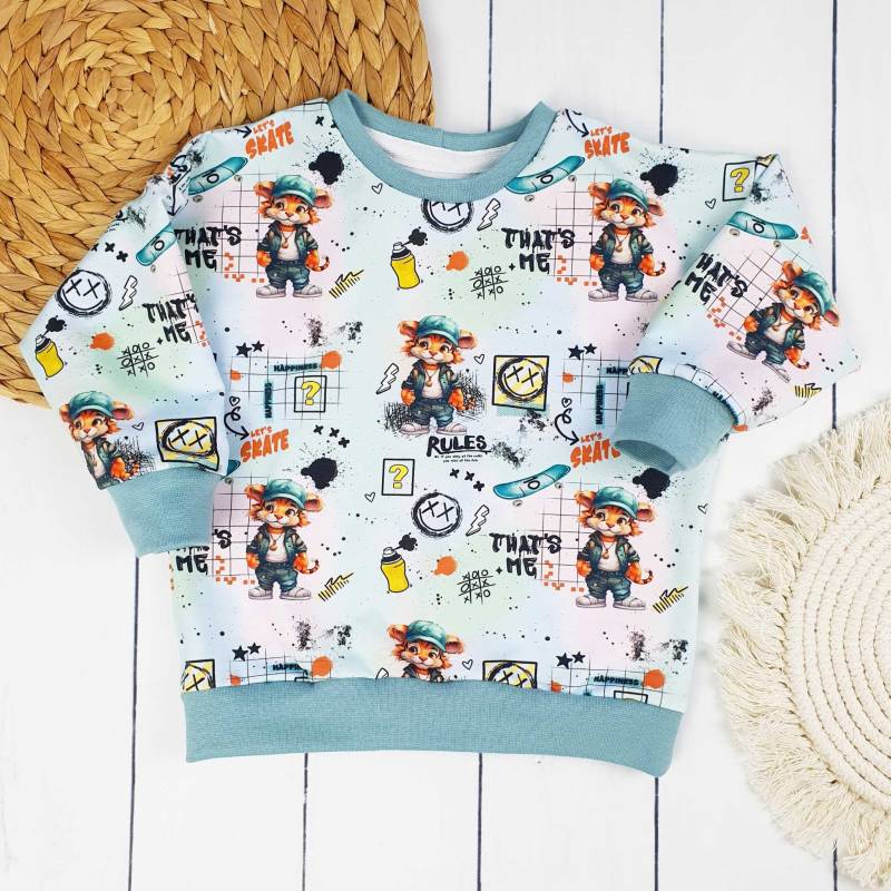 Sweater Gr. 56 - 128 Oversize Mit Tiger | Pullover Baby Kleinkind Skateboard von Scindarella