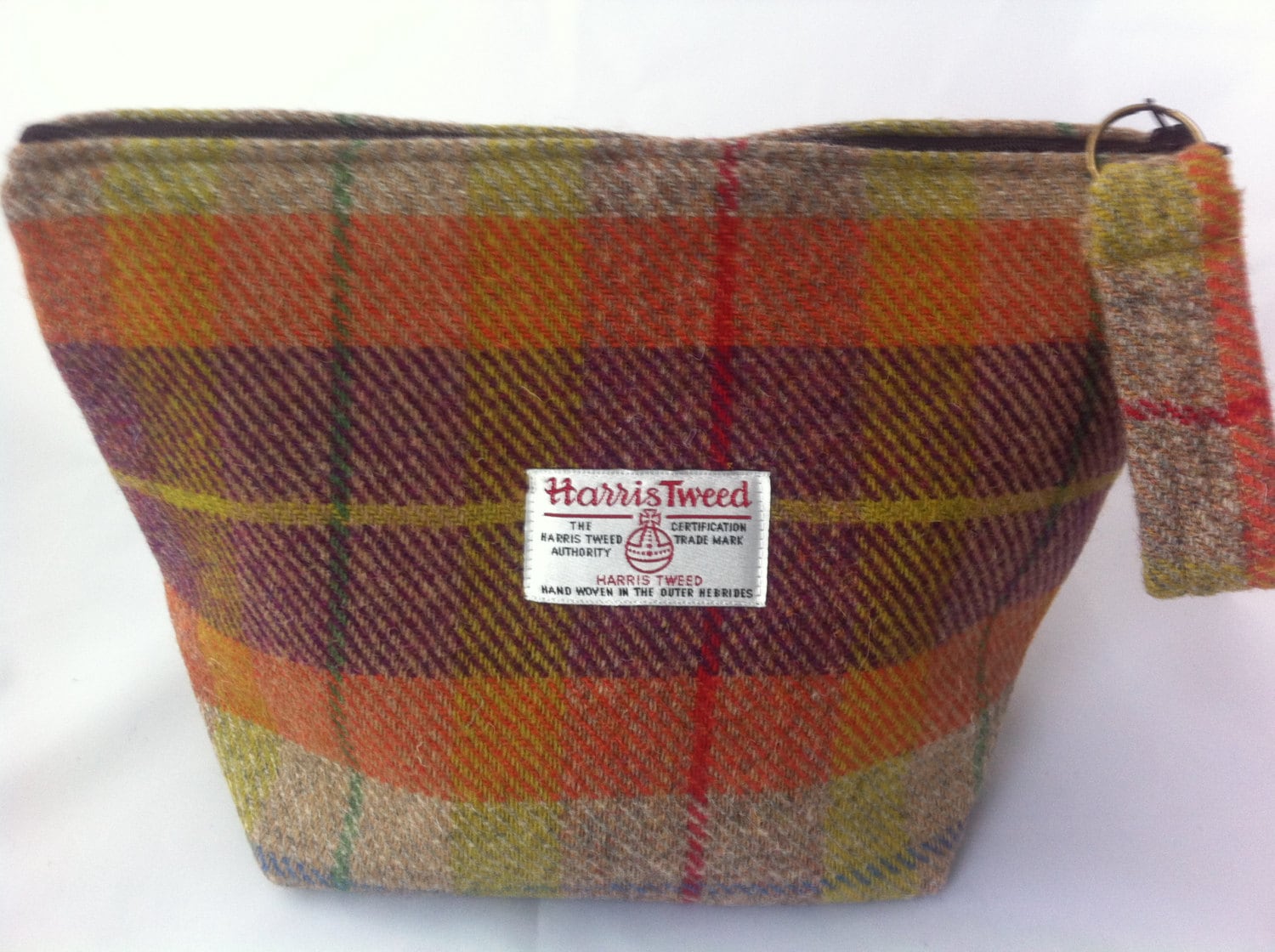 Harris Tweed Ladies Wash Bag Tartan Gift Bathroom Scottish Pink Toiletry Cosmetic Travel Vegetarian Harris Tweed Ladies Wash Bag Tartan Gift Bathroom Scottish Pink Toiletry Cosmetic Travel Vegetarian von Scotswhahae