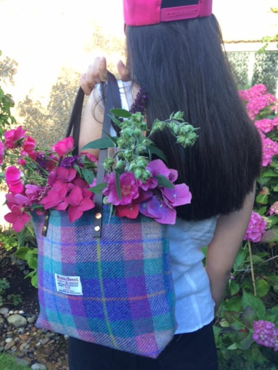 Purple Harris Tweed Tote Bag Purse Handbag Tartan Gift For Her Womans Girlfriend Scottish von Scotswhahae