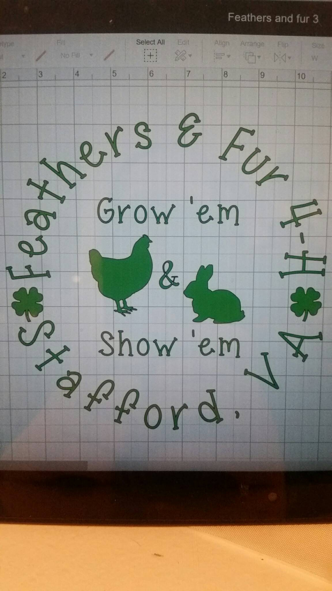 4-H Federn Und Fell Custom Shirt 4-H Federn Und Fell Custom Shirt von ScrapandSewDesigns