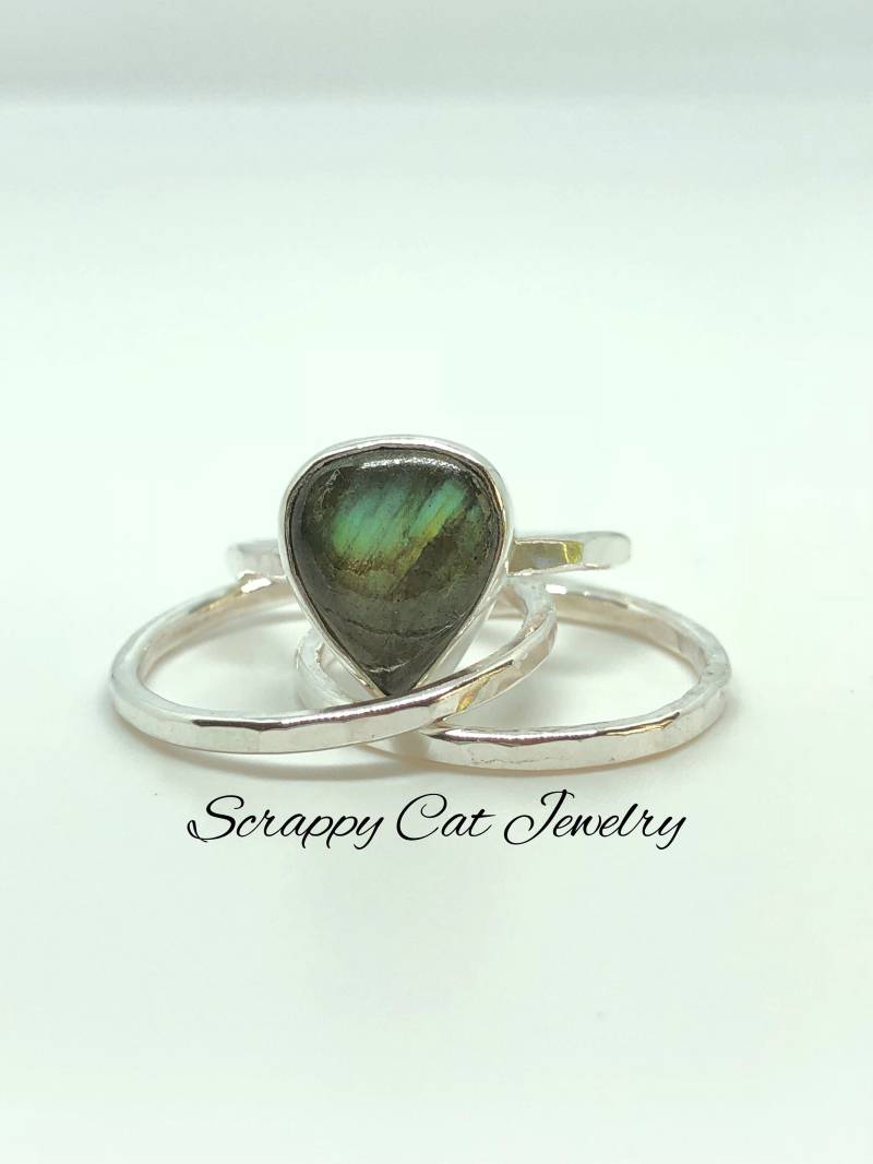 Labradorit Sterling Silber Stapelringe Sz 6.25 Us Labradorit Sterling Silber Stapelringe Sz 6.25 Us von ScrappyCatJewelry