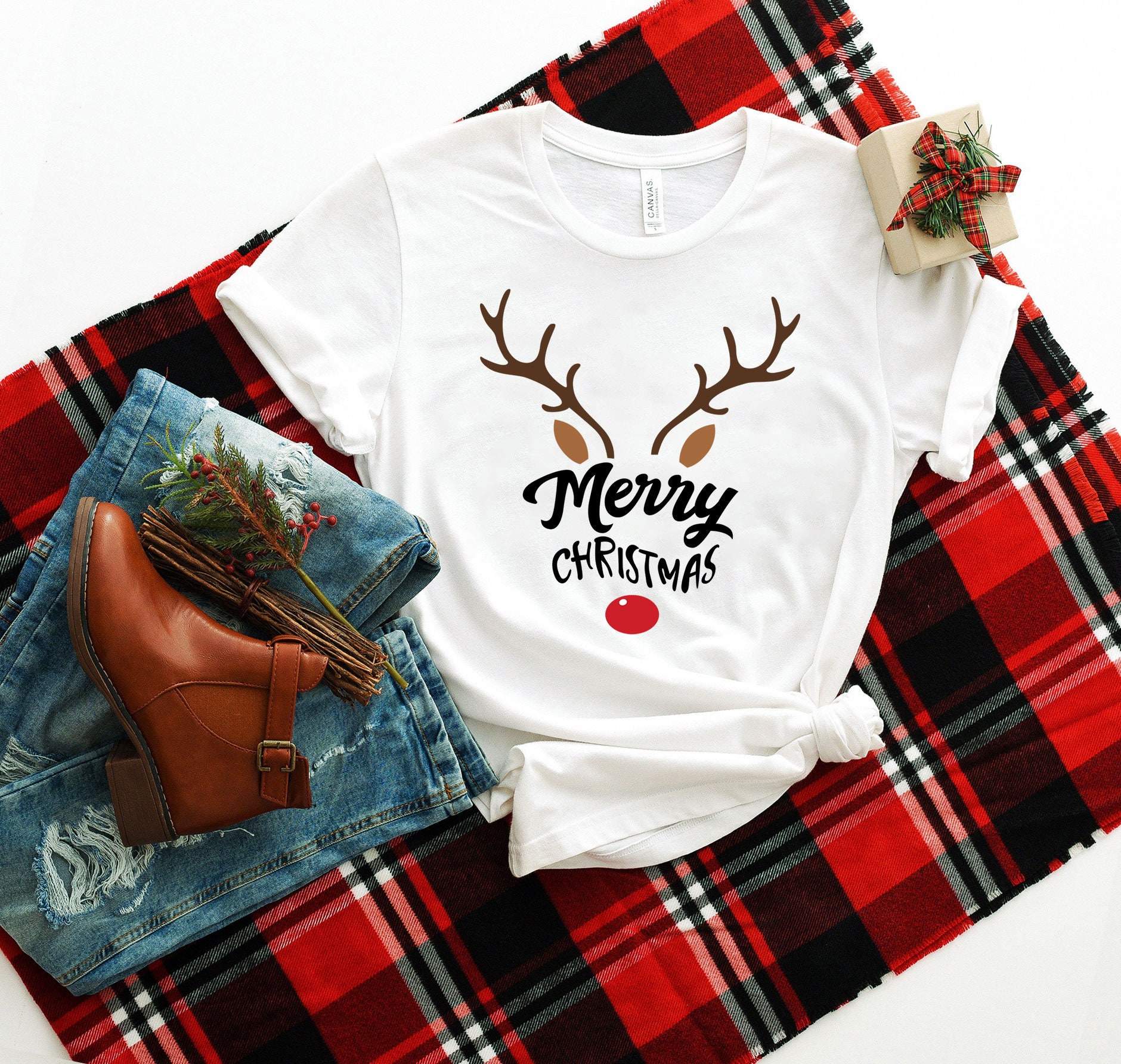 Frohe Weihnachten Shirt, Süßes Rentier Liebhaber Familie Passendes Weihnachts Pyjamas Weihnachtsgeschenke von ScruncStreet