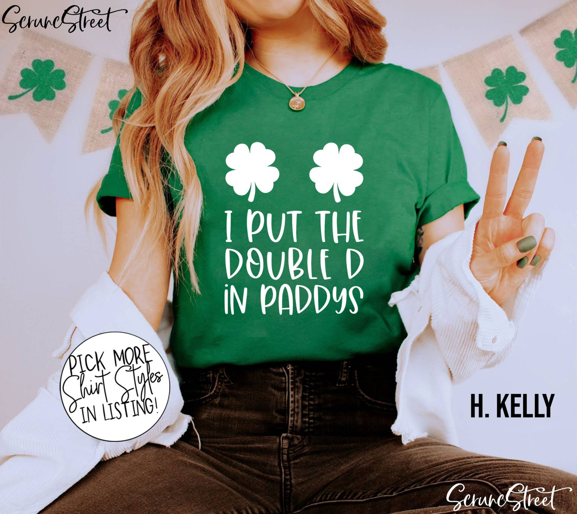 I Put The Double D in Paddys Shirt, Damen St Patricks Day Happy Go Lucky T Shirt, Shenanigans Squad Biertrink Shirt von ScruncStreet