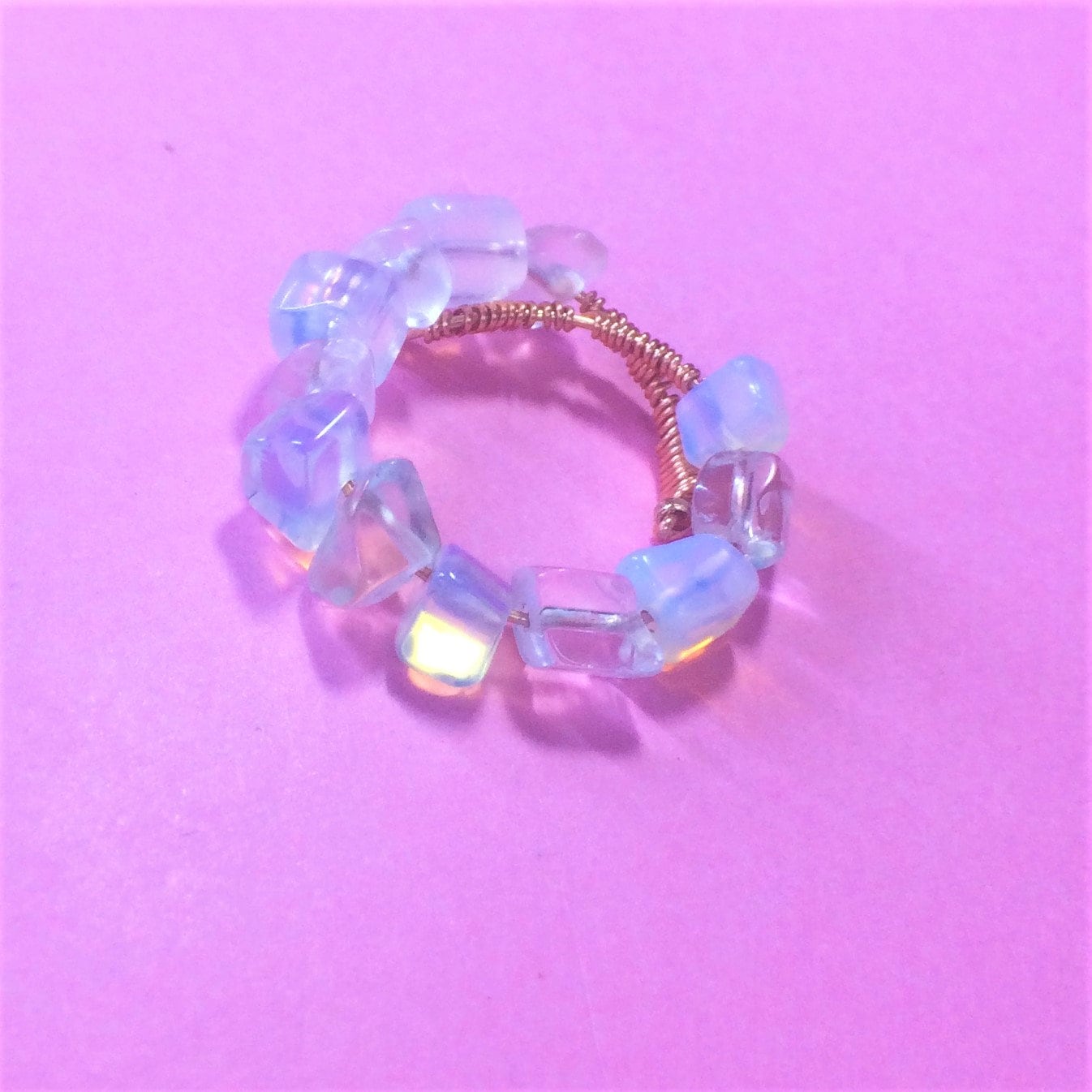 Opal-Opalit-Ring Mit Kupferenden Opal-Opalit-Ring Mit Kupferenden von SeaGemJewellery