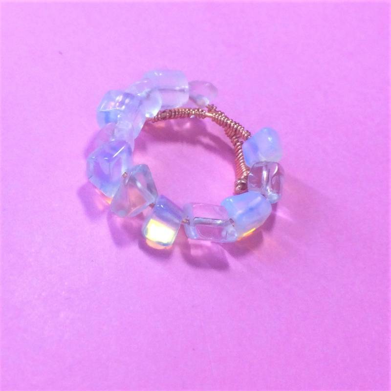 Opal-Opalit-Ring Mit Kupferenden Opal-Opalit-Ring Mit Kupferenden von SeaGemJewellery