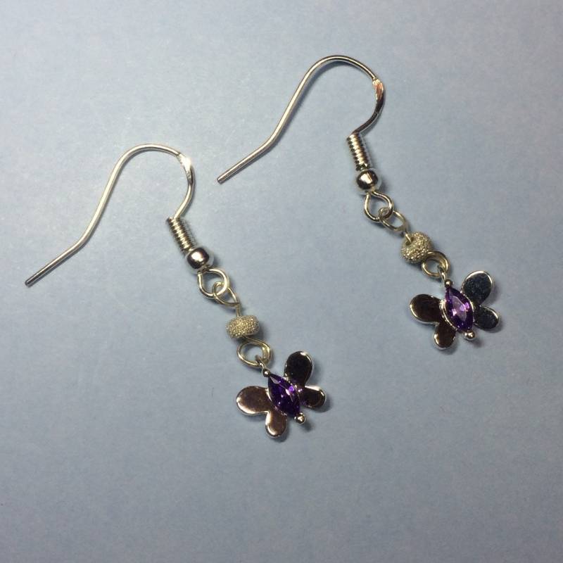 sterlingsilber Schmetterling Ohrringe Mit Fliederfarbenen Zirkonia sterlingsilber Schmetterling Ohrringe Mit Fliederfarbenen Zirkonia von SeaGemJewellery