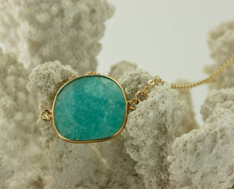 Türkis Chalcedon Edelstein An 24Kt Gold Filled Kette Türkis Chalcedon Edelstein An 24Kt Gold Filled Kette von SeaGoddessTreasures